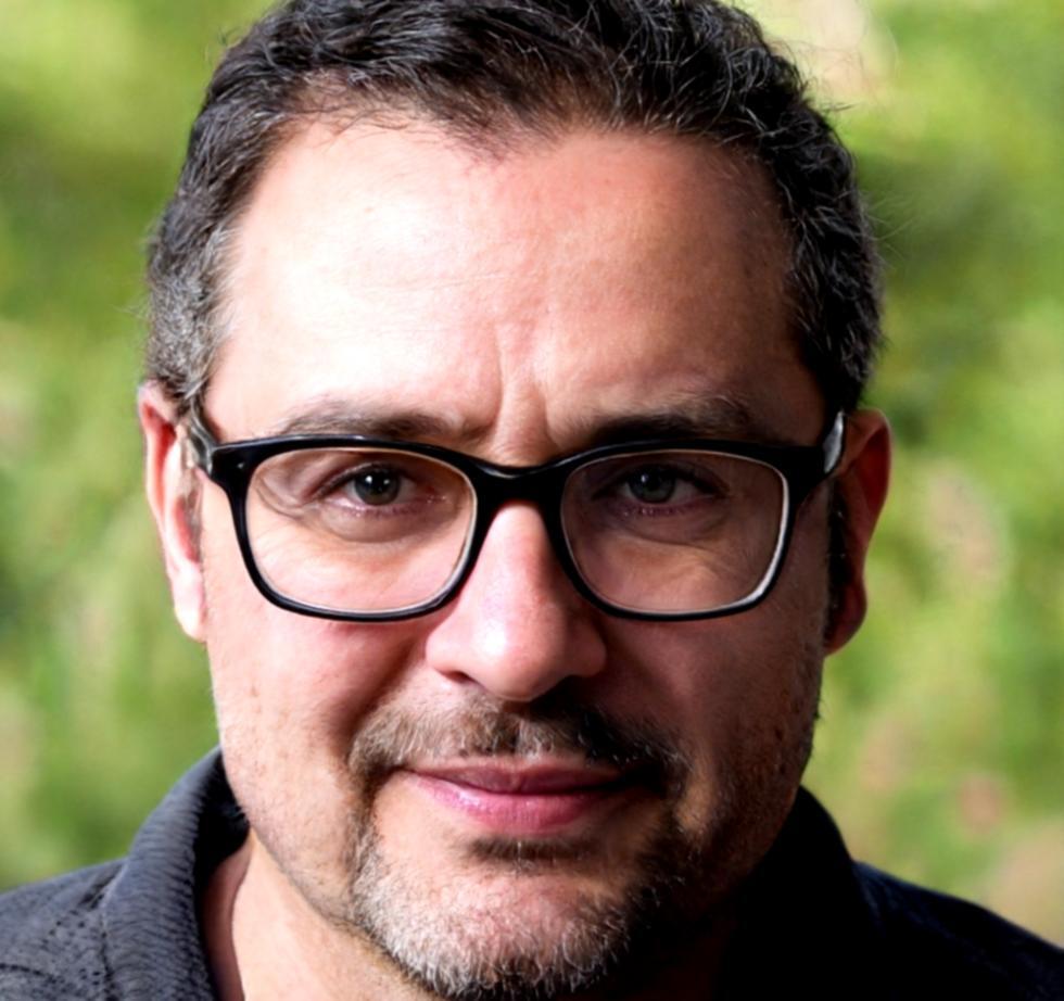 Emanuele Torregrossa nel suo ufficio